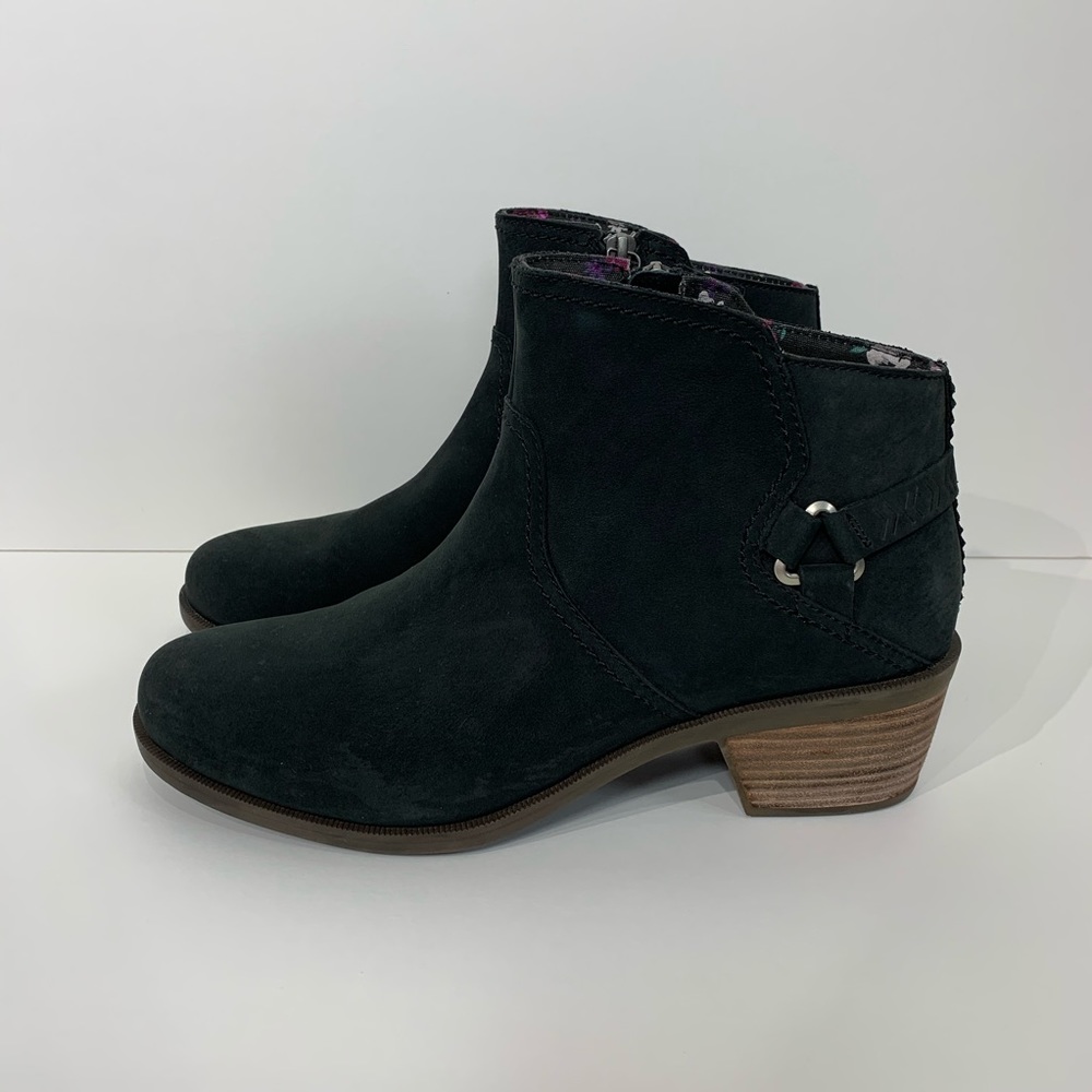 Women’s Teva Foxy Ankle Boots